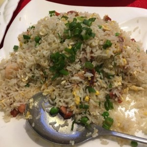 Arroz yong chau