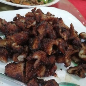 Puerco Frito con Salsa Soya