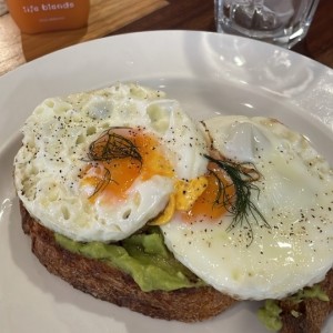 Desayunos - Avocado Toast