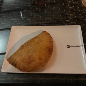 empanada de pollo