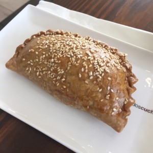 empanada de pollo