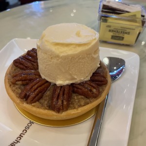 Postres - Pecan pie con helado