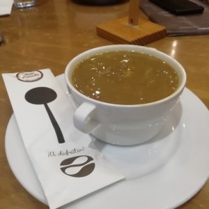 Sopa de lentejas chica