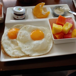 huevos de ojitos