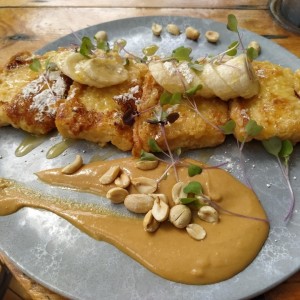 French Toast with banana and peanut butter