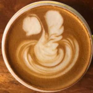 Capuccino (grande, con leche de almendra)