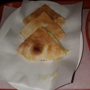 pita mozarella 