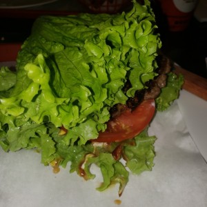 hamburguesa con lechuga 