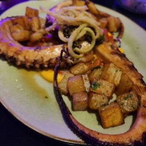 pulpo al grill