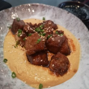 COSTILLAS HUMMUS