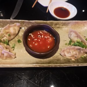 GYOZAS