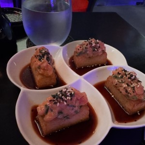 Crispy Rice de Spicy Tuna o Salmón