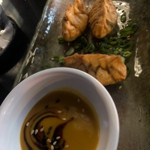 GYOZAS