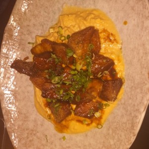 COSTILLAS HUMMUS