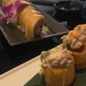 ROLLS - CRAB TEMPTATION y TROPICAL ASASHI