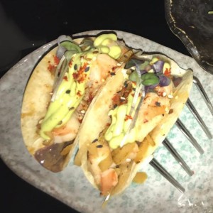 TACOS SUAVES DE CAMARONES