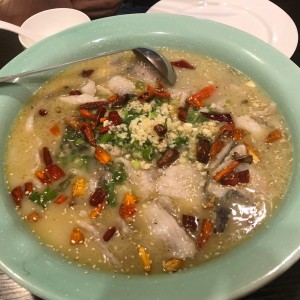 Pescado en sopa de chucrut