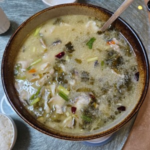 sopa de pescado picantito