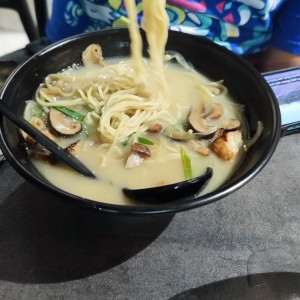 Sopas - Tsugoi Ramen