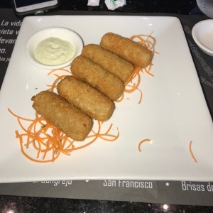 Croquetas de salmon