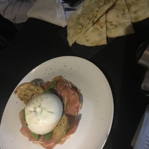 Burrata con focaccia