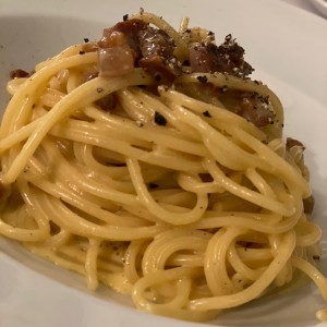 Primi Piatti - Spaghetti Alla Carbonara