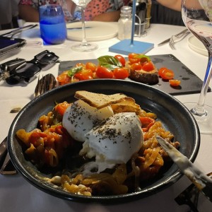 Burrata Pepernonata 