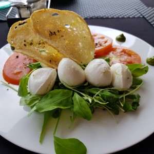 Caprese di bufala