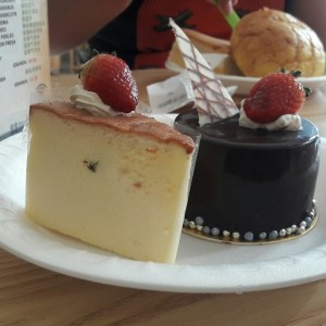 Chesse cake & Chocolate Cherry