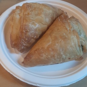 spanakopita y tiropita