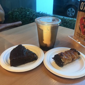 brownie y baklava con nutella