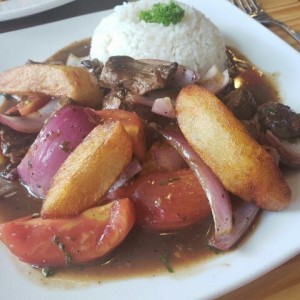 lomo saltado 