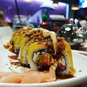 Godzilla roll 