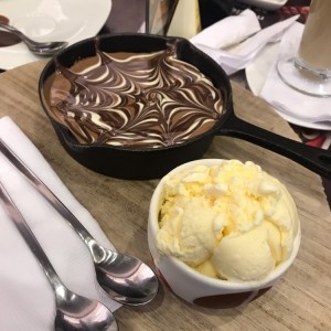 Brownies n cookies in a pan