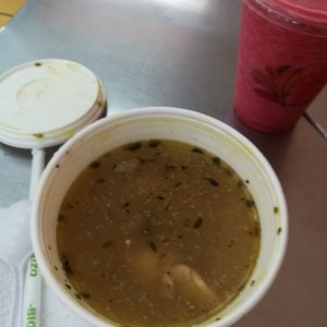 Sopa de pollo