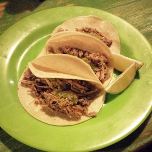 Tacos Tropicales - Carnitas