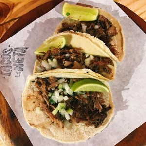 tacos de carnitas