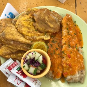 filete de pescado al ajillo