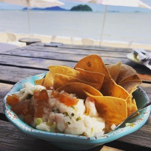 Ceviche de corvina con Guayaba