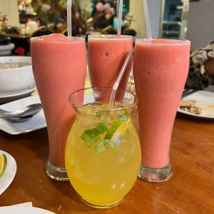 Batido de fresa y limonada 