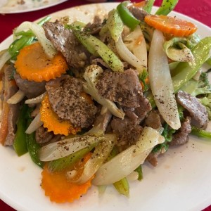  carne con vegetales