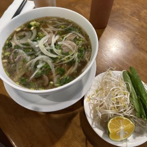 Sopas - Pho Tai Chin