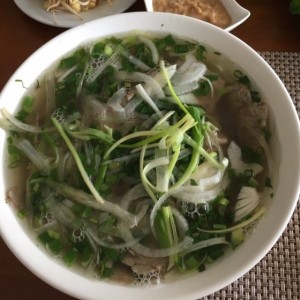 pho de carne cocida