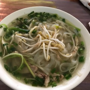 pho de pollo