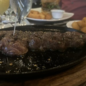 ASADO DE TIRA (CHUCK FLAT)-12 oz