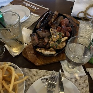 PARRILLADA BONANZA ( para 2 personas)