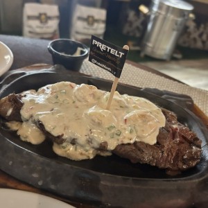 STEAK / SHRIMP SURF Y TURF