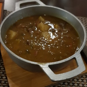 sopa de lentejas