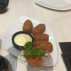 Croquetas de cangrejo