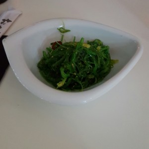 ensalada wakame